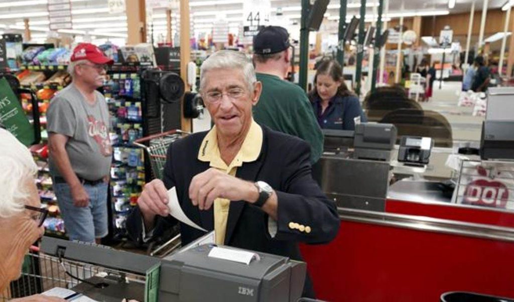 Phil Woodman Net Worth 2024 Career, Wife, Age, Height and Others